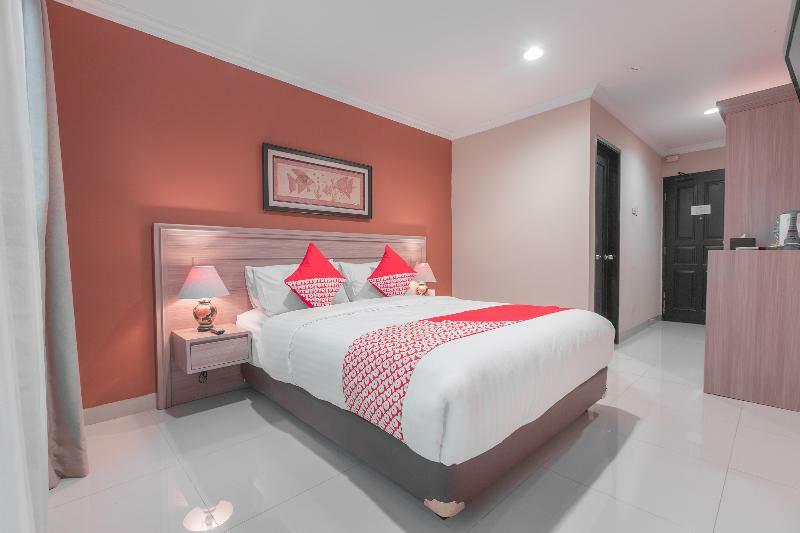 534 Sriwijaya 3*